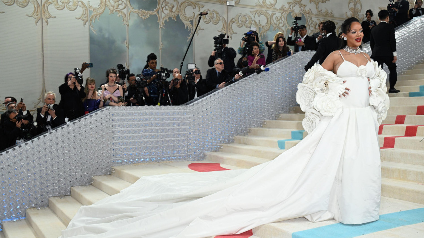 Rihanna Gala Met 2023