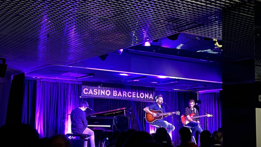 Club 100 amb Els Amics de les Arts al Casino de Barcelona