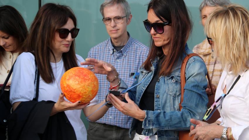 Taller de l'eclipci solar a Tortosa