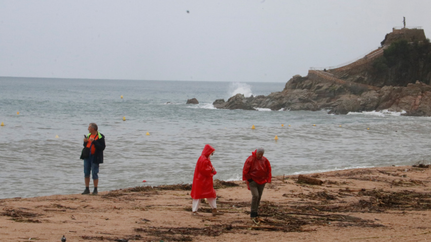 La pluja encara no marxa: Catalunya afronta uns dies de ruixats abans d ...