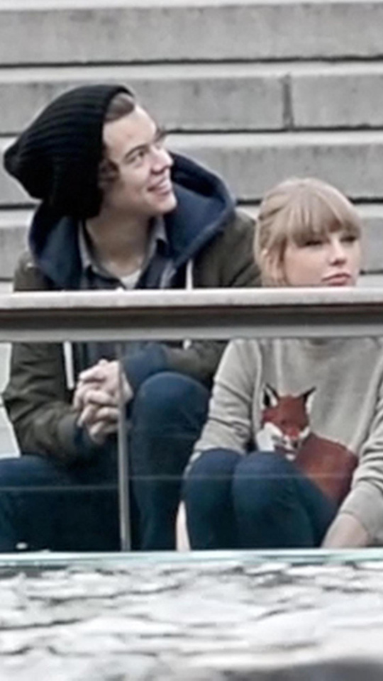 Taylor Swift y Harry Styles, 3 de diciembre 2012People:  Taylor Swift, Harry Styles