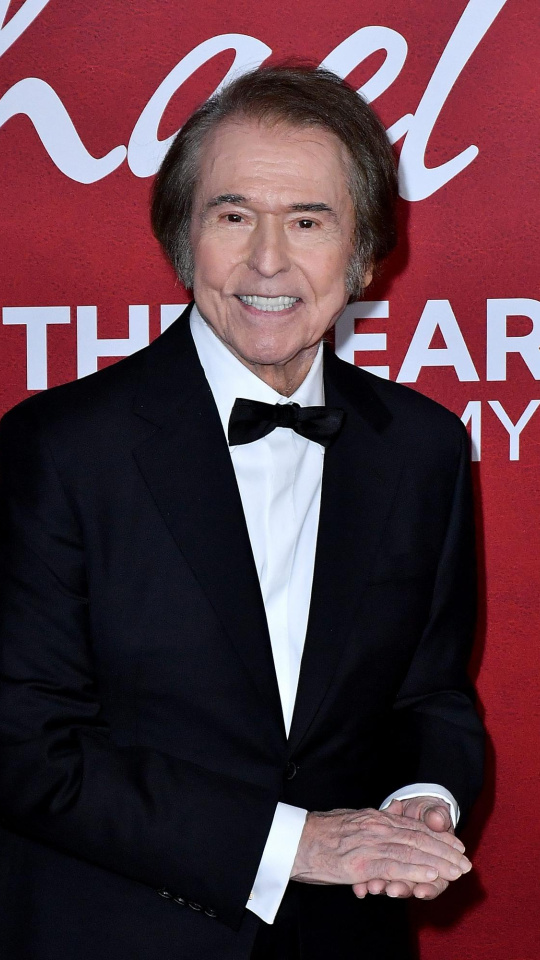 Raphael persona del año en los Latin Grammy 2025