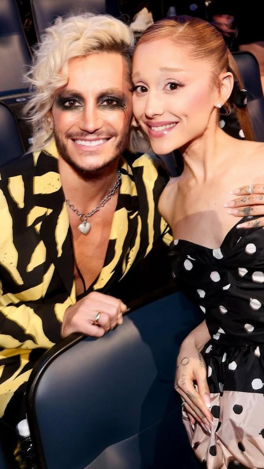 Frankie y Ariana Grande en los VMAs