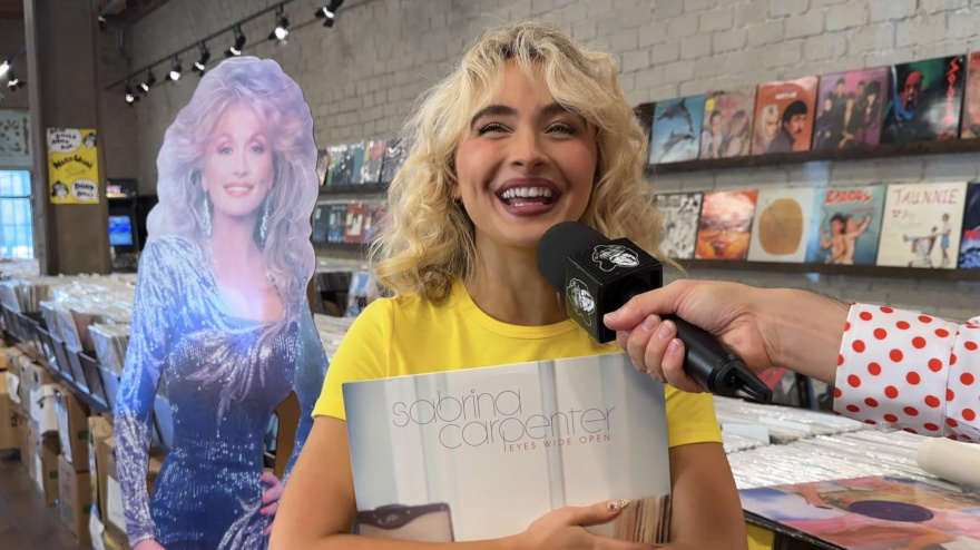Sabrina Carpenter con 'Eyes Wide Open', 2025