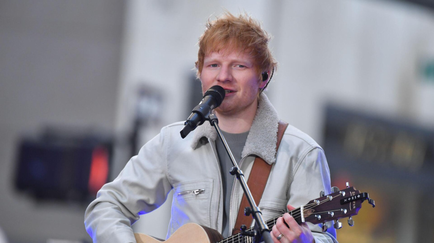 Ed Sheeran presenta su octavo álbum de estudio, 'PLAY'