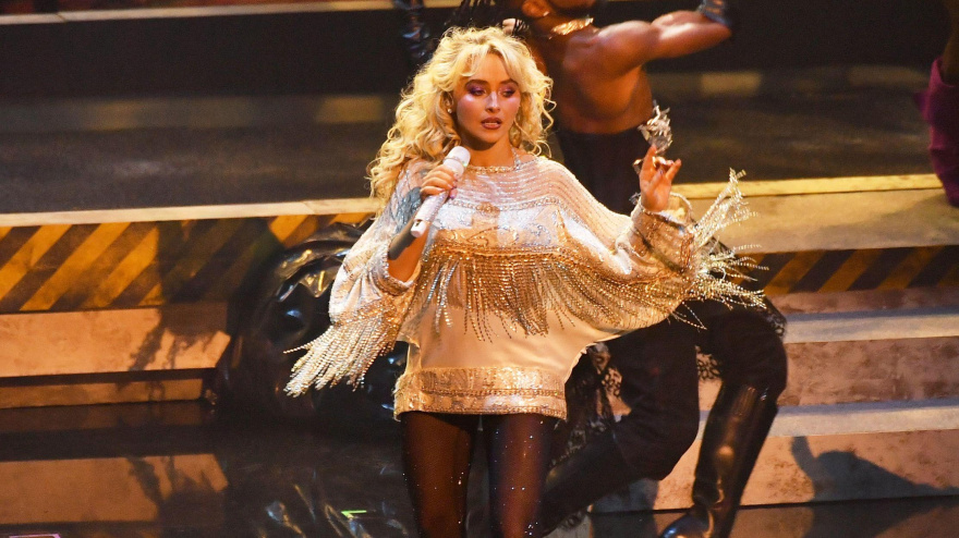 Sabrina Carpenter en directo