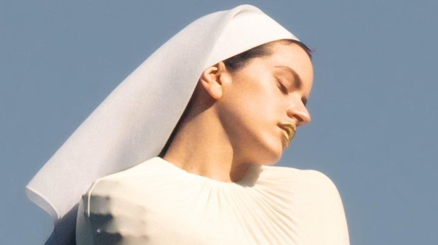 Rosalía en la portada de 'Lux'