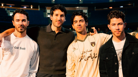 Sebastián Yatra con Jonas Brothers en Orlando, Florida