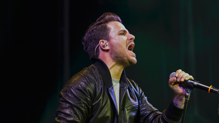 Dani Martín saca a Europa su gira '25 p*t*s años'