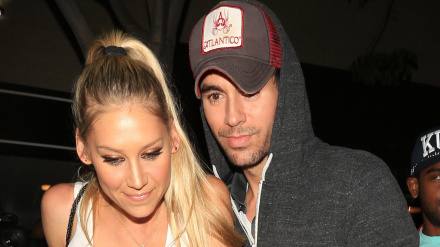 Enrique Iglesias y Anna Kournikova presentan a su cuarto hijo en Instagram