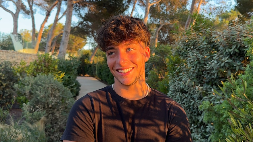 Izan Llunas, de una conocida saga de cantantes españoles, candidato al Benidorm Fest