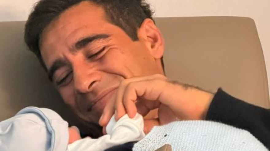 Alberto Herrera da la bienvenida a su primer hijo Marcos