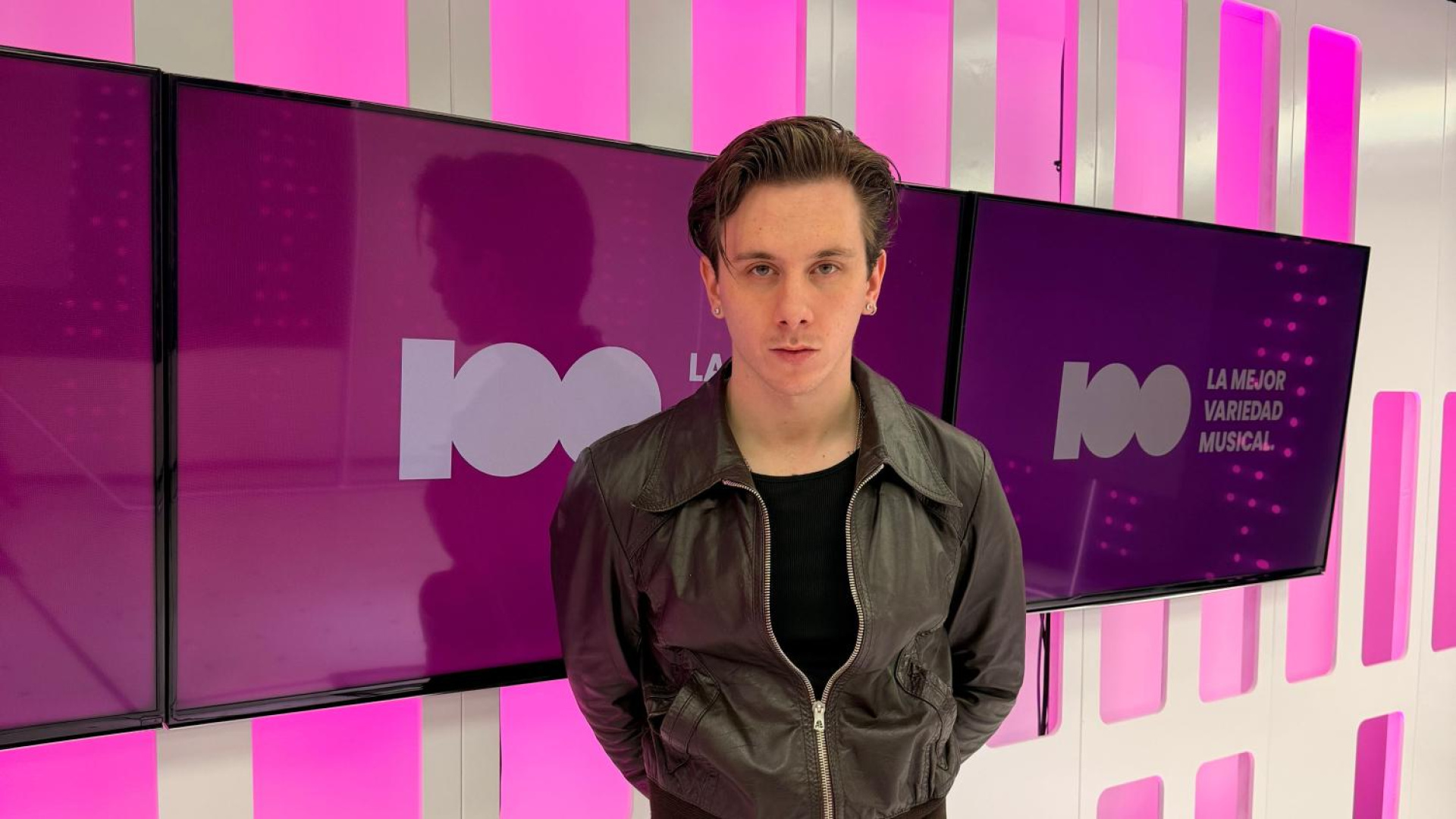 La "trascendencia a pequeña escala" de Walls con 'El día que me olvides', en CADENA 100: "Nada más 'rock and roll' que abrirse tal y como eres sin que te importe lo que piensen"