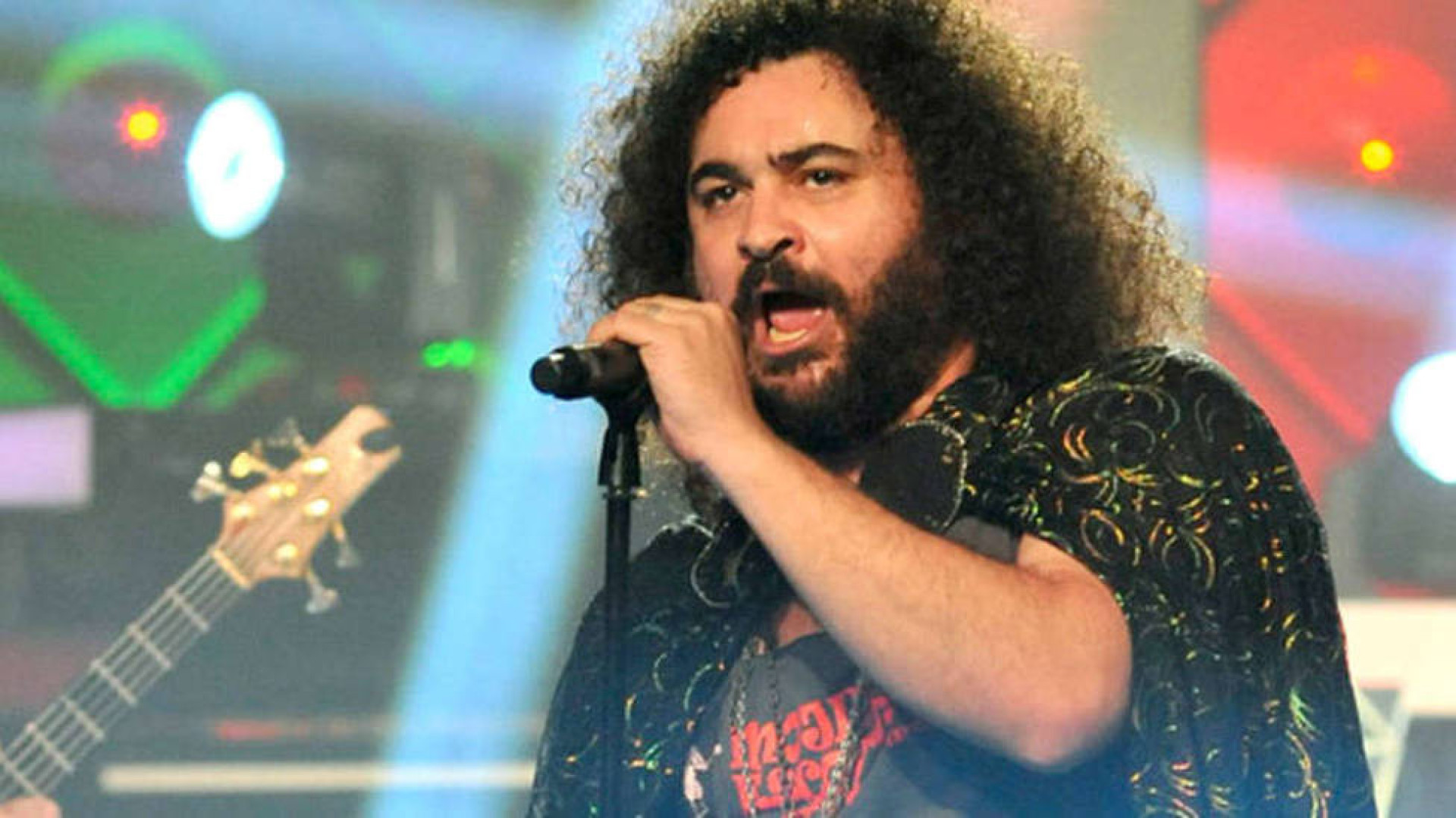 El cantante 'El Sevilla' sorprendió con una noticia que hubiera ...