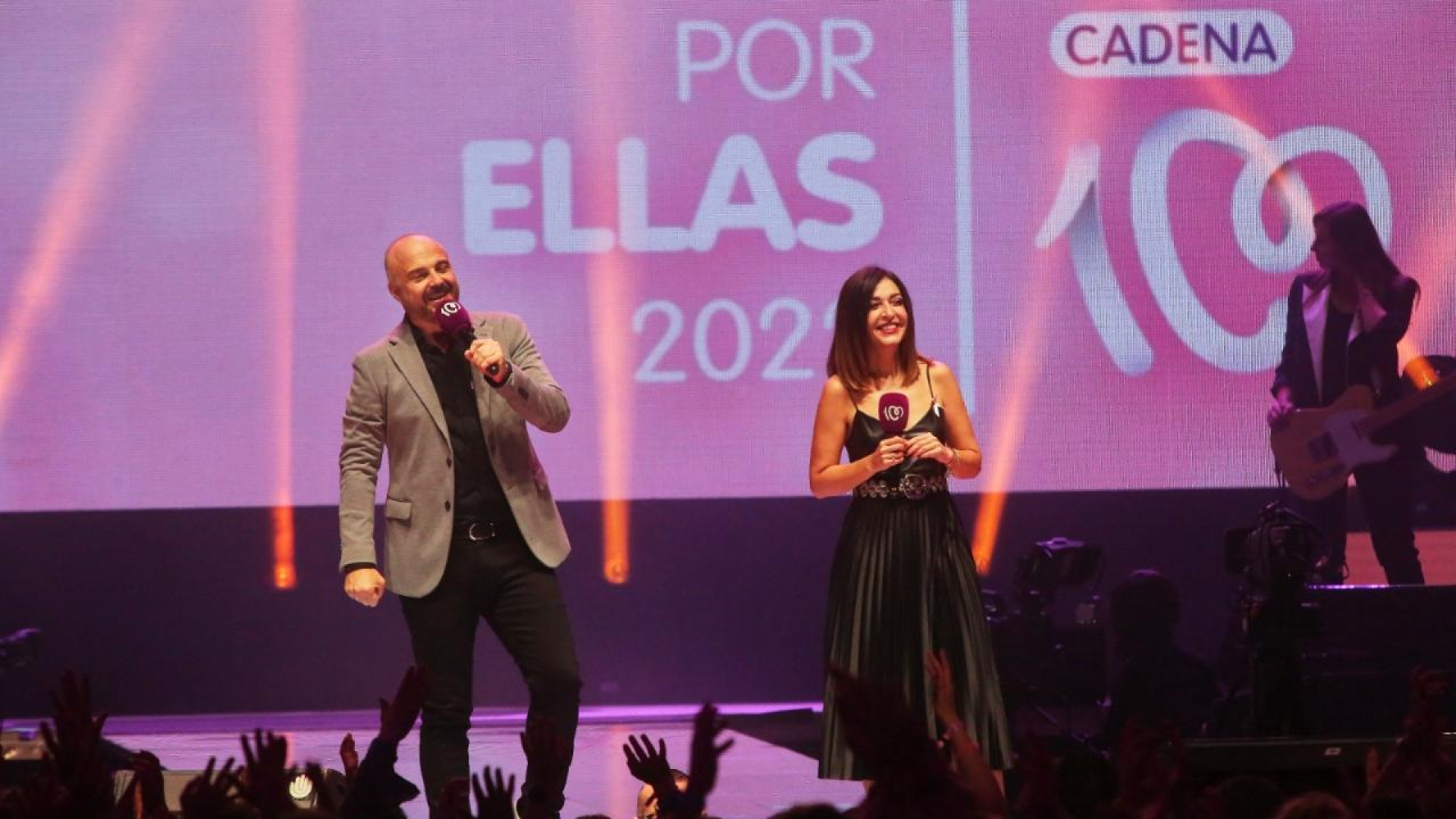 Vuelve a escuchar al completo \