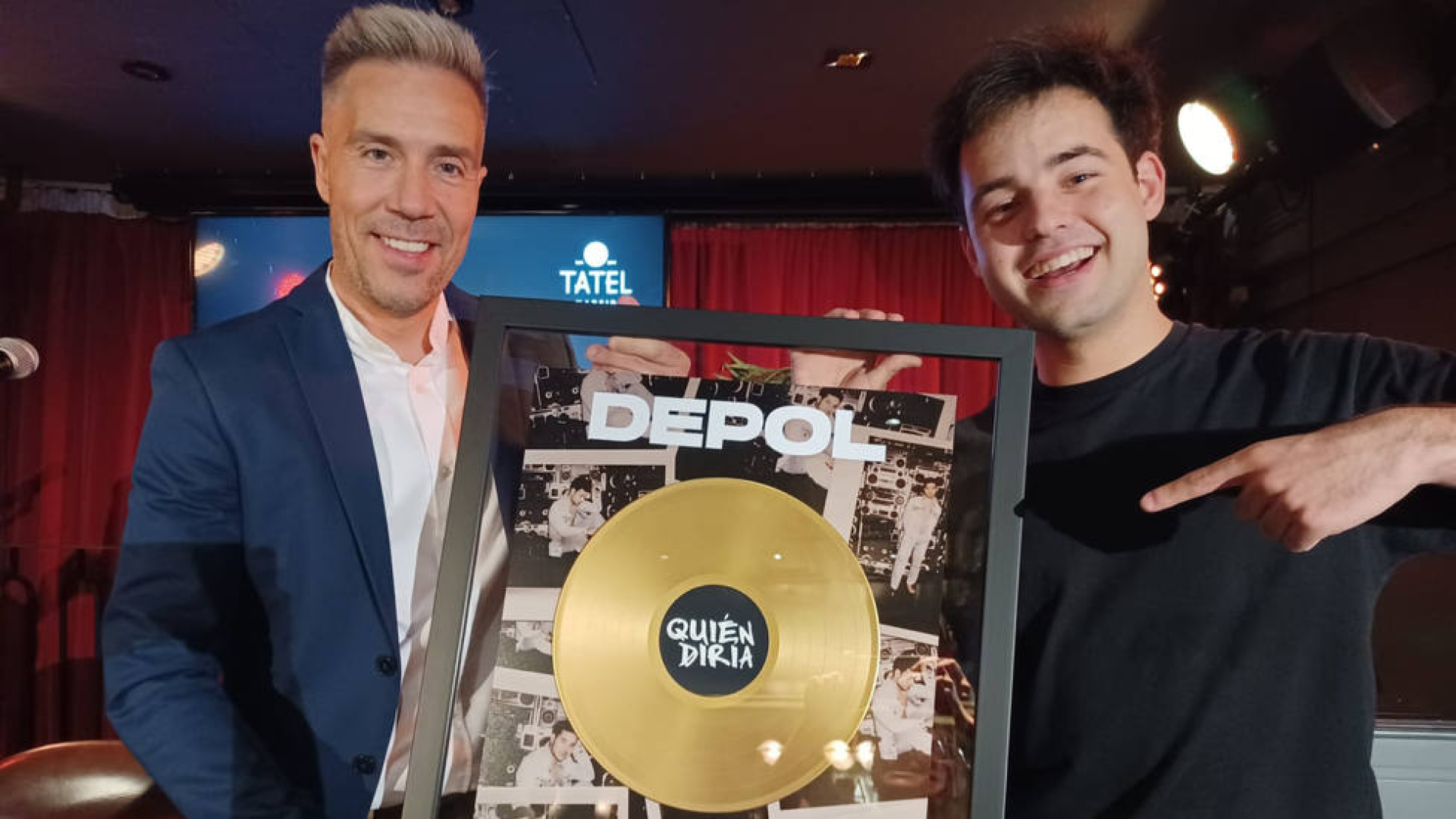 Depol regala su Disco de Oro por ‘Quién diría’ a CADENA 100: “Gracias ...