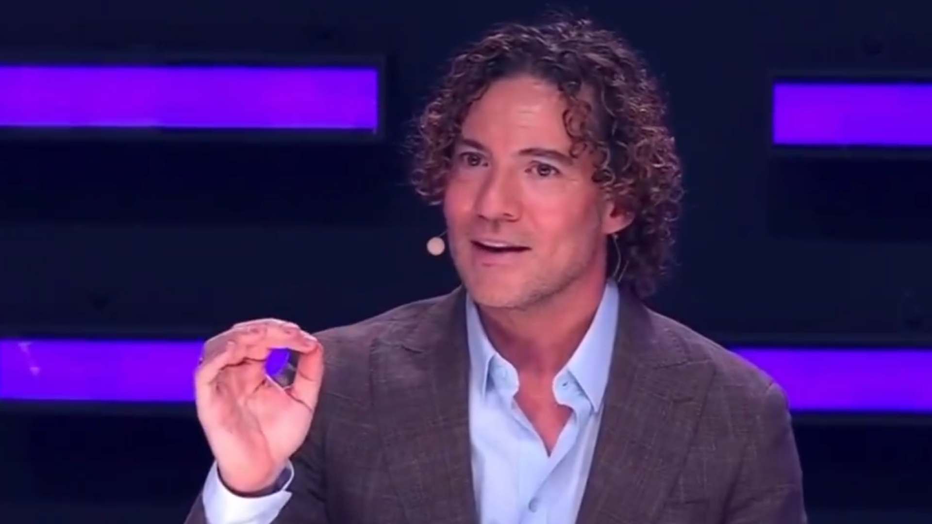 David Bisbal Responds to OT USA Winner Spoiler in Colombia
