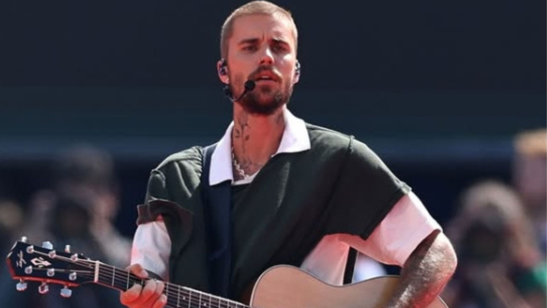 Justin Bieber Sparks Backlash With New Cigar Photo