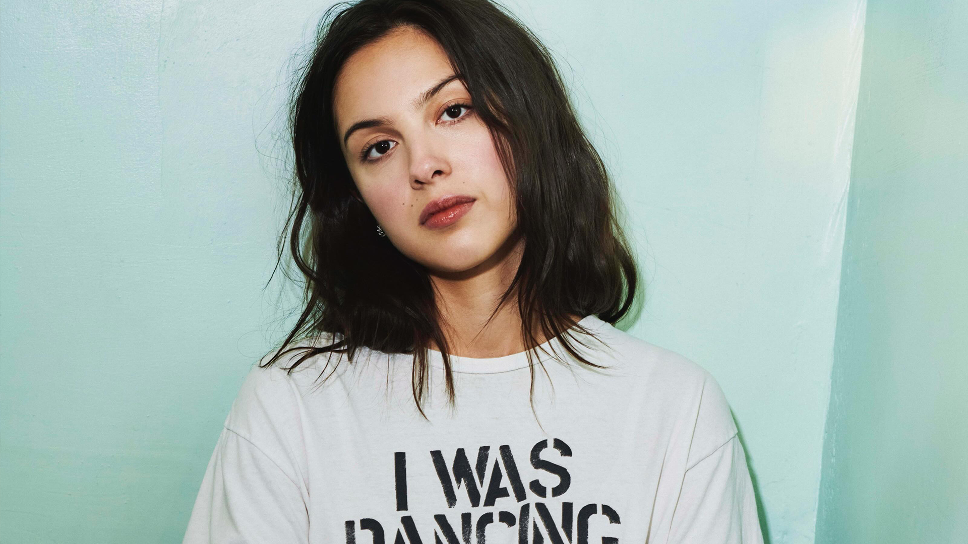Olivia Rodrigo Honors Carrie and Samantha on In-Ears