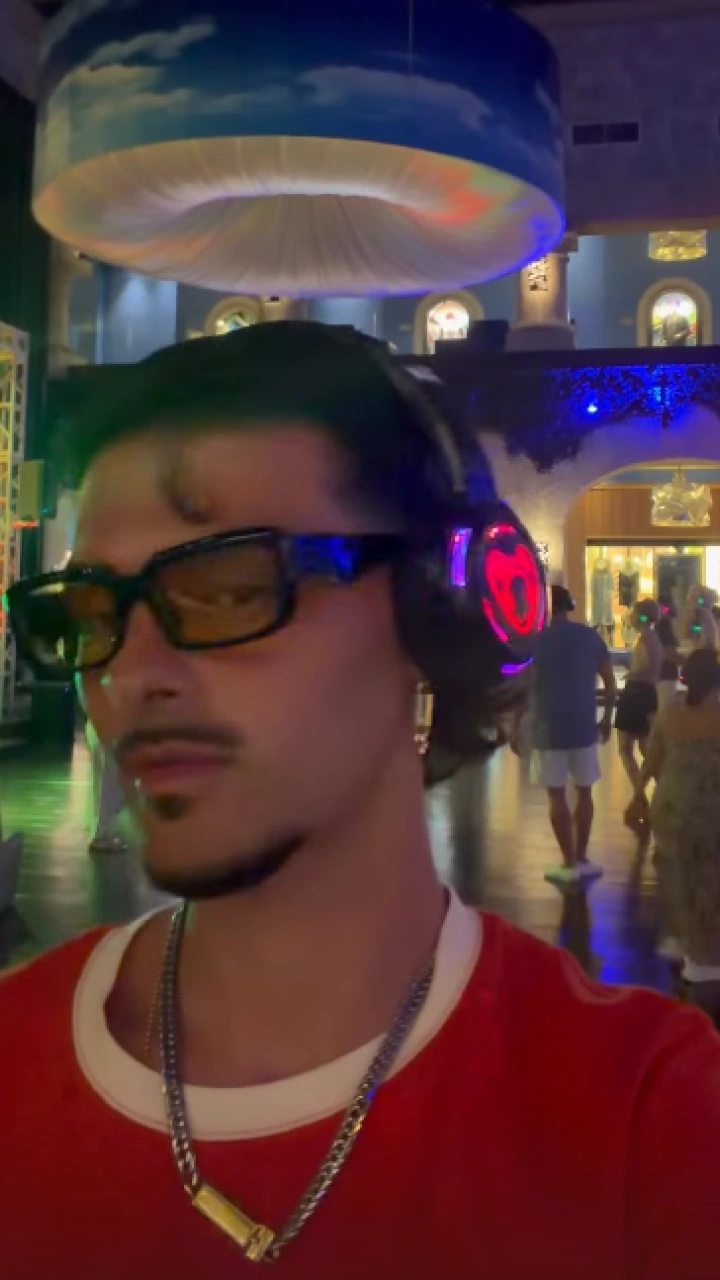 Abraham Mateo en redes sociales