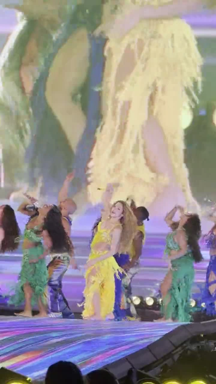 Shakira al ritmo de 'Waka Waka' ante más de 3 millones de espectadores en Copacabana