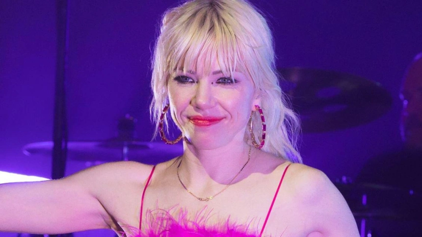 La tierna imagen con la que Carly Rae Jepsen anuncia su primer embarazo ...