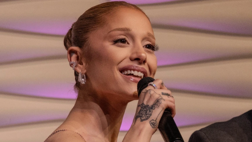 Ariana Grande, 2025
