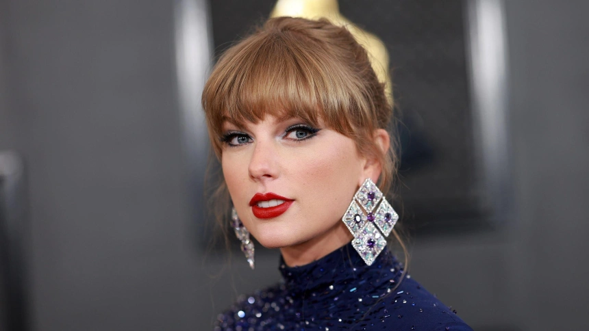 Taylor Swift en la gala de los Grammy 2023.