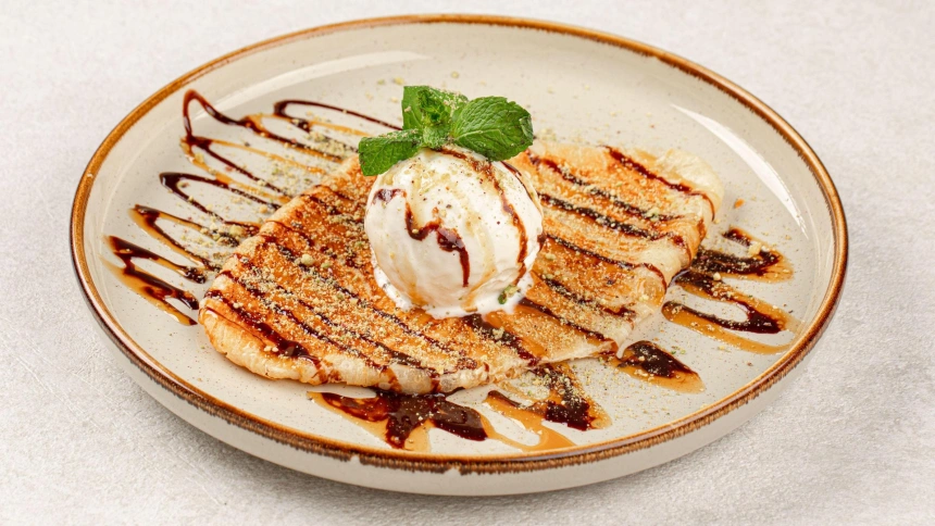 Flat croissant, con helado