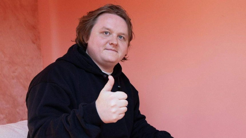 Lewis Capaldi, 2025
