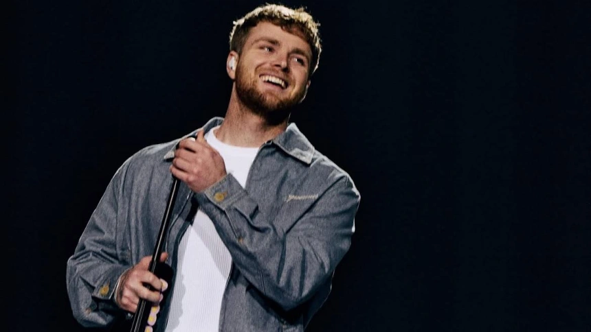 Imagen de Alex Warren en uno de sus conciertos, de su cuenta oficial de Instagram