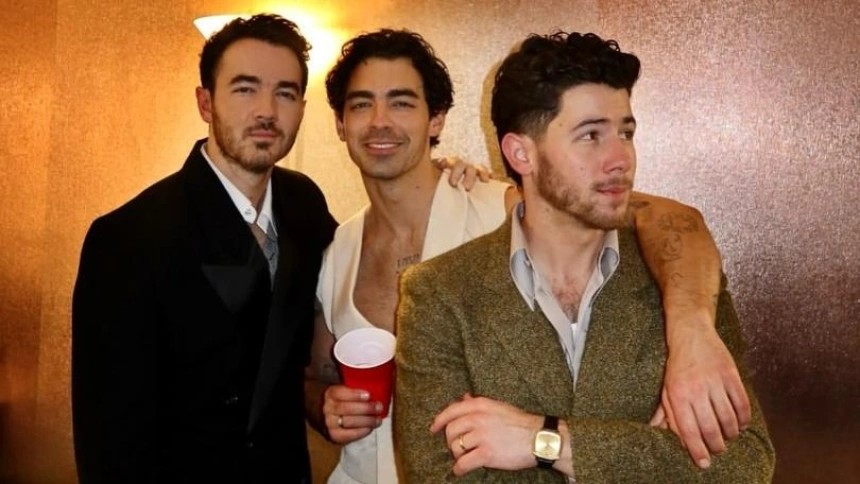 Imagen de los Jonas Brothers de su cuenta oficial de Instagram