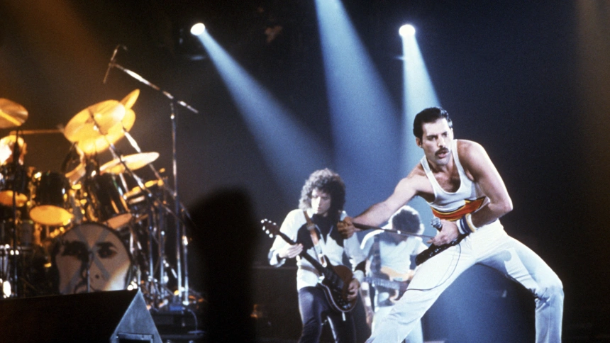 QUEEN, 1985
