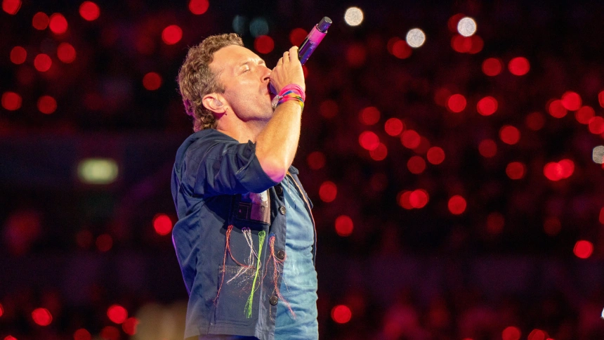 Chris Martin en Wembley Stadium
