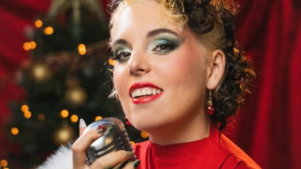 Celia Ruiz le canta a la familia en 'Navidad, Navidad'